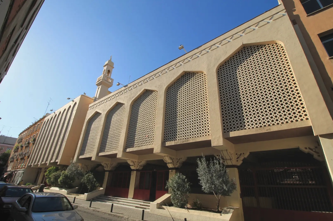 En este momento estás viendo Mezquitas españolas exigen que la Administración cumpla la ley y construya cementerios para musulmanes.